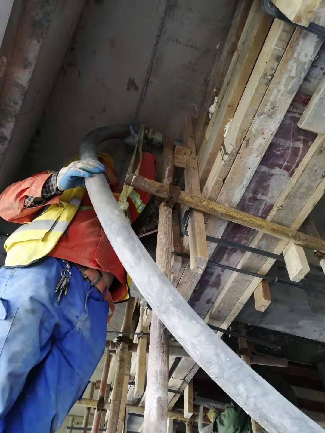 ��������ˮͿ��ʩ����������ҵ����Ҫע����Щ����������ϣ�